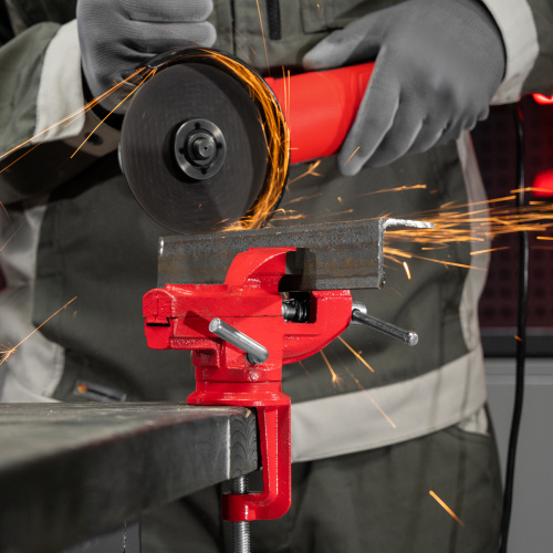 Тиски слесарные, 50 мм, настольные, поворотные, c наковальней MTX по ценам производителя в Уфе с доставкой по всей России