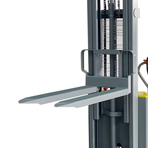 Самоходный электроштабелер PROLIFT SDR 1035-S по ценам производителя в Уфе с доставкой по всей России