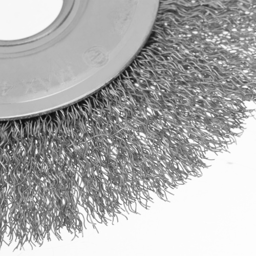 Щетка для УШМ, 125 мм, "Плоская", витая нержавеющая проволока 0.3 мм, посадка 22.2 мм Denzel по ценам производителя в Уфе с доставкой по всей России
