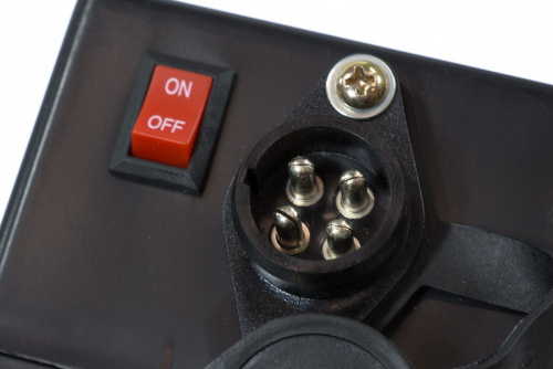 Лебедка автомобильная электрическая 4.5 т, 12 В Denzel по ценам производителя в Уфе с доставкой по всей России