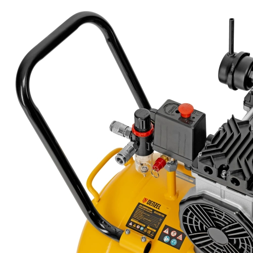 Компрессор безмасляный, малошумный DLS 3300/100, 3300 Вт,3x1100, 100 л, 570 л/мин ,блок управления Denzel по ценам производителя в Уфе с доставкой по всей России