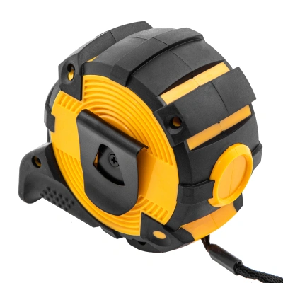 Рулетка 8м х 32мм, автоматич. фиксац., нейлон. покрытие, магнит. зацеп, двухстор. разметка Denzel по ценам производителя в Уфе с доставкой по всей России