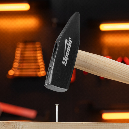 Молоток слесарный, 1000 г, квадратный боек, деревянная рукоятка Sparta по ценам производителя в Уфе с доставкой по всей России