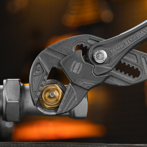 Клещи переставные, кнопочный механизм, обливные рукоятки, сантехнические, 250 мм Denzel по ценам производителя в Уфе с доставкой по всей России