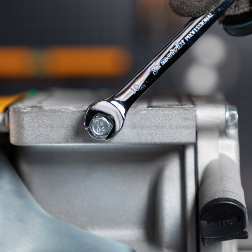 Набор ключей комбинированных, трещеточных шарнирных 8 шт Matrix по ценам производителя в Уфе с доставкой по всей России