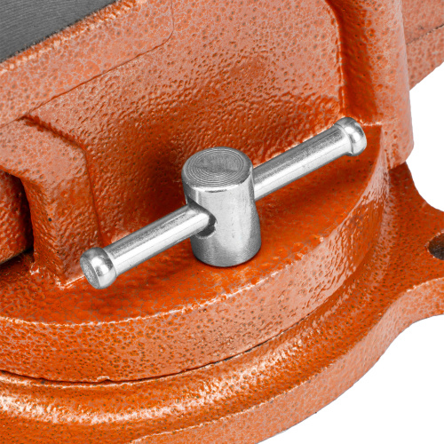 Тиски слесарные, 125 мм, поворотные, с наковальней Sparta по ценам производителя в Уфе с доставкой по всей России