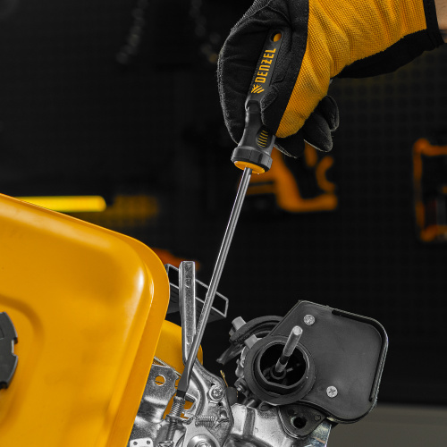 Отвертка SL6x150 мм, CrV, трехкомпонентная рукоятка Denzel по ценам производителя в Уфе с доставкой по всей России