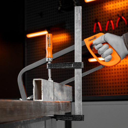 Струбцина F-образная, 300 х 80 мм Sparta по ценам производителя в Уфе с доставкой по всей России