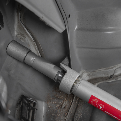 Растяжка гидравлическая, 4 т, набор из 17 предметов, 7 сменных насадок, в пластиковом кейсе Matrix по ценам производителя в Уфе с доставкой по всей России