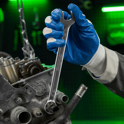 Набор инструментов, 1/2", пластиковый кейс, 32 предмета// Сибртех по ценам производителя в Уфе с доставкой по всей России