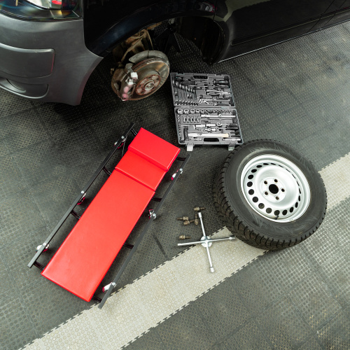 Лежак ремонтный на шести колесах, 1030 х 440 х 120 мм, поднимающийся подголовник Matrix по ценам производителя в Уфе с доставкой по всей России