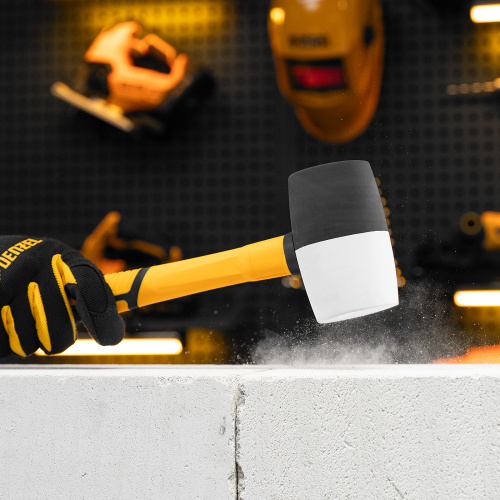 Киянка резиновая, 680 г, черно-белая, фибергласовая рукоятка c TPR покрытием Denzel по ценам производителя в Уфе с доставкой по всей России