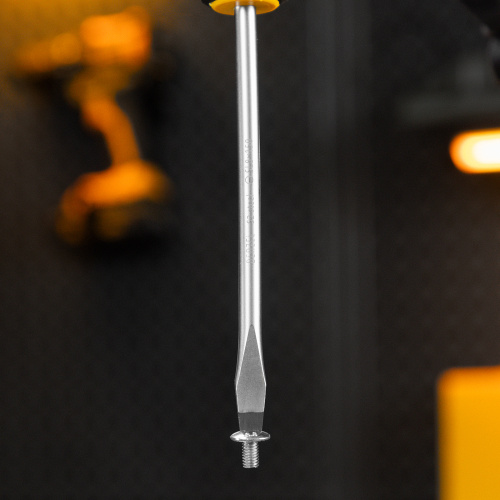 Отвертка, SL8x150 мм, S2, 3к рукоятка Denzel по ценам производителя в Уфе с доставкой по всей России