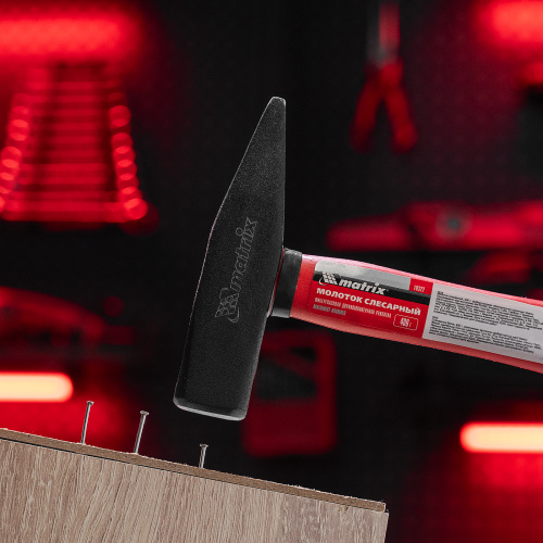 Молоток слесарный, 400 г, фибергласовая обрезиненная рукоятка Matrix по ценам производителя в Уфе с доставкой по всей России