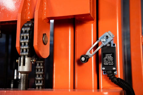 Сборщик заказов с электроподъемом 200 кг 4,0 м TOR GOPY4.403 по ценам производителя в Уфе с доставкой по всей России