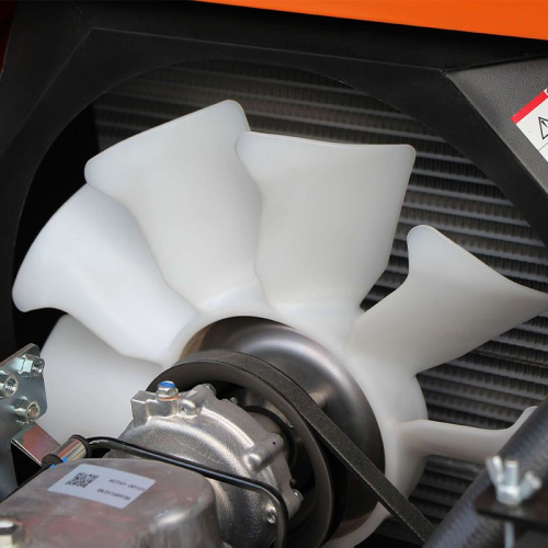 Дизельный погрузчик CPCD18-WS5K2 с японским двигателем, свободным подъемом и боковым смещением вил по ценам производителя в Уфе с доставкой по всей России