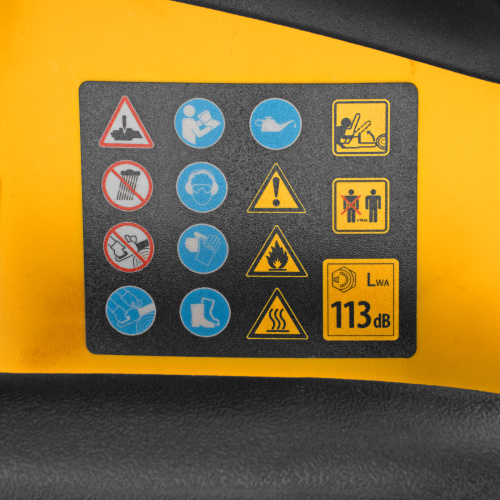 Пила цепная бензиновая DS-5218, шина 45 см, 52 см3, 3 л.с, шаг 0,325, паз 1,5 мм, 72 звена Denzel по ценам производителя в Уфе с доставкой по всей России