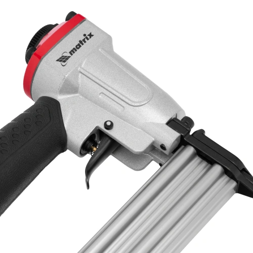 Нейлер финишный, шпилькозабивной пистолет, пневматический, гвоздь 23GA D 0.64 мм  длина 10-30 мм Matrix по ценам производителя в Уфе с доставкой по всей России