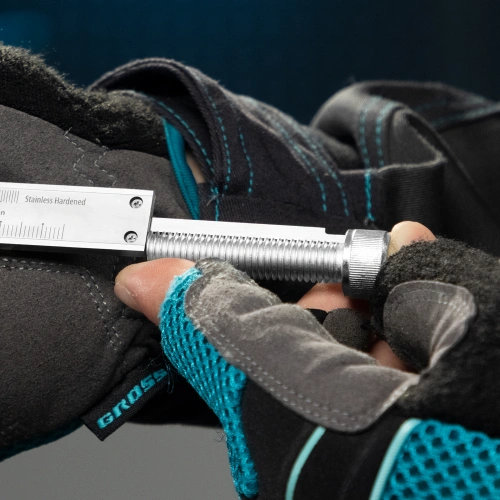 Штангенциркуль, 150 мм, 0.02 мм, нержавеющая сталь, с глубиномером Gross по ценам производителя в Уфе с доставкой по всей России