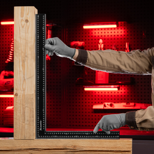 Угольник, 400 х 600 мм, цельнометаллический Matrix по ценам производителя в Уфе с доставкой по всей России