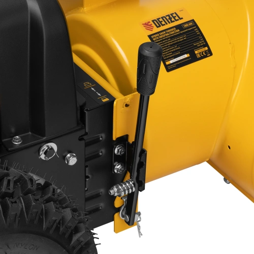 Гибридная снегоуборочная машина с функц. подметания SWB-600, 212 сс, руч. старт, 2 насадки Denzel по ценам производителя в Уфе с доставкой по всей России