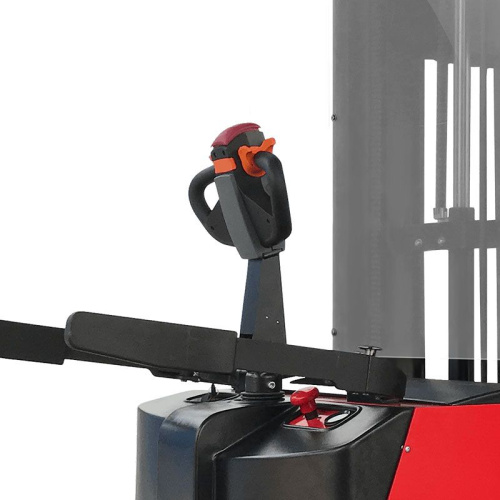 Самоходный штабелер PROLIFT SDK 1645 со свободным подъемом по ценам производителя в Уфе с доставкой по всей России