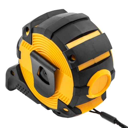 Рулетка 10м х 32мм, автоматич. фиксац., нейлон. покрытие, магнит. зацеп, двухстор. разметка Denzel по ценам производителя в Уфе с доставкой по всей России