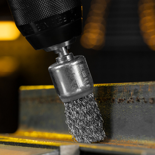 Набор щеток для дрели, 2 Плоские 50-75мм, 3 Чашки 25-50-75мм, шпилька,  нерж.вит. проволока Denzel по ценам производителя в Уфе с доставкой по всей России