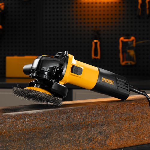 Машина шлифовальная угловая AGH125-900, 900 Вт, 125 мм, 11000 об/мин Denzel по ценам производителя в Уфе с доставкой по всей России