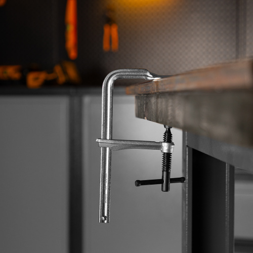 Струбцина F-образная, 80x200мм, кованая Denzel по ценам производителя в Уфе с доставкой по всей России