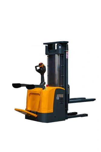 Штабелер самоходный 1,5 т 4,5 м XILIN CDDK15-III 24/200 В/Ач (с платформой) по ценам производителя в Уфе с доставкой по всей России