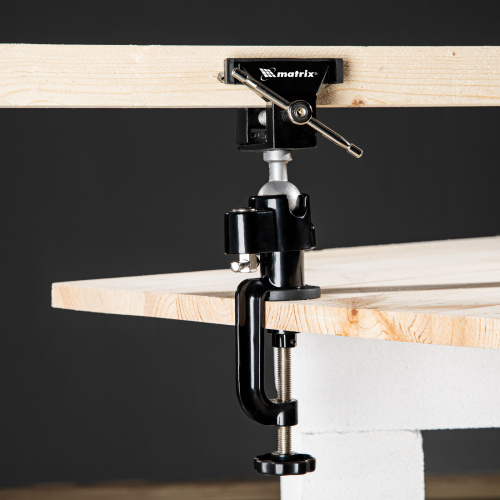 Тиски настольные, многофункциональные, сменная насадка, хомут для дрели, шарнирный механизм, 70 мм Matrix по ценам производителя в Уфе с доставкой по всей России