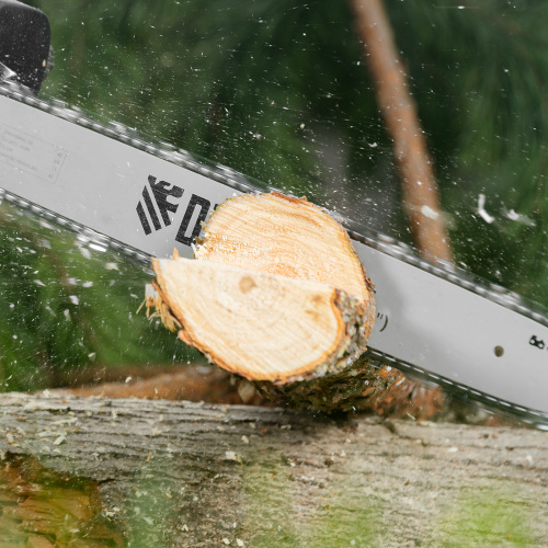 Пила цепная электрическая EDS-2200, 2.2 кВт,продольная, шина 45 см, шаг 3/8, паз 1.3 мм, 62 звена Denzel по ценам производителя в Уфе с доставкой по всей России