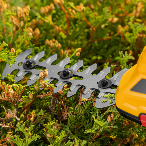 Ножницы-кусторез аккумуляторные G411 с акк. 3.6В Li-Ion 1.5 Ач Denzel по ценам производителя в Уфе с доставкой по всей России