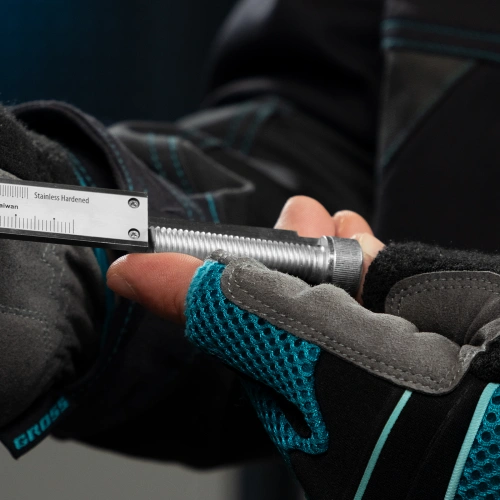 Штангенциркуль, 150 мм, 0.02 мм, нержавеющая сталь, с глубиномером Gross по ценам производителя в Уфе с доставкой по всей России