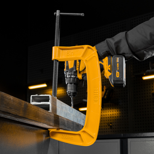 Струбцина G-образная, усиленная, 200 мм Denzel по ценам производителя в Уфе с доставкой по всей России