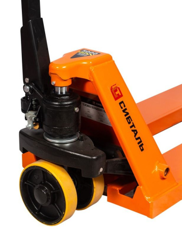 Гидравлическая тележка (рокла) ACR, 5 т, Вилы: 1150 Х 550, СибТаль, полиуретановые колеса по ценам производителя в Уфе с доставкой по всей России