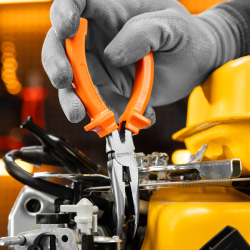 Длинногубцы изогнутые Classic, 160 мм, шлифованные, пластмассовые рукоятки Sparta по ценам производителя в Уфе с доставкой по всей России