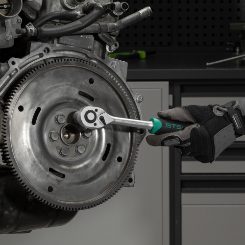 Набор инструментов, 1/2", 1/4", CrV, пластиковый кейс 98 предметов Stels по ценам производителя в Уфе с доставкой по всей России