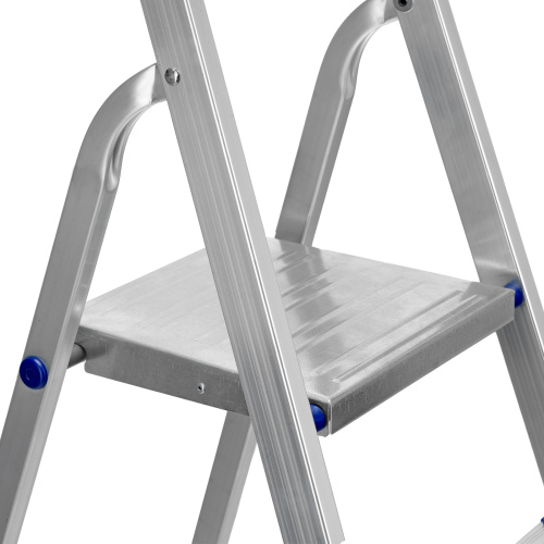 Стремянка, 6 ступеней, алюминиевая, Сибртех по ценам производителя в Уфе с доставкой по всей России