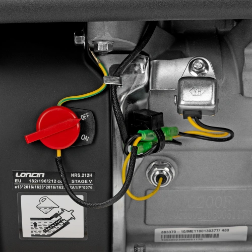Виброплита бензиновая VC-12, 12 кН, 45*35 см, 196 см3 Denzel по ценам производителя в Уфе с доставкой по всей России