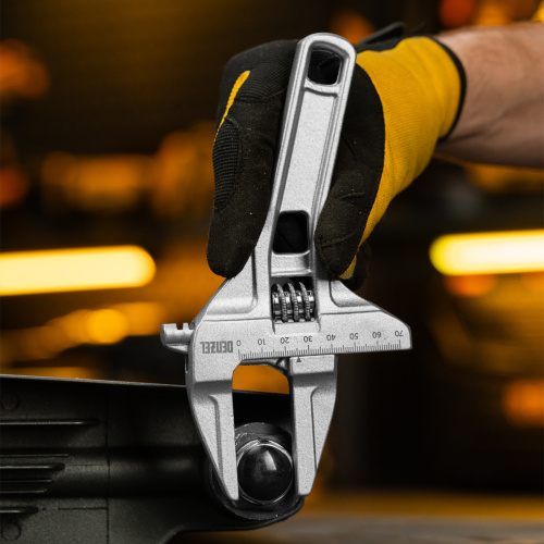 Ключ разводной 205 мм, алюминиевый Denzel по ценам производителя в Уфе с доставкой по всей России