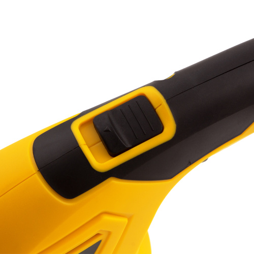 Ножницы-кусторез аккумуляторные  CGS-100, 18В Li-Ion Denzel по ценам производителя в Уфе с доставкой по всей России