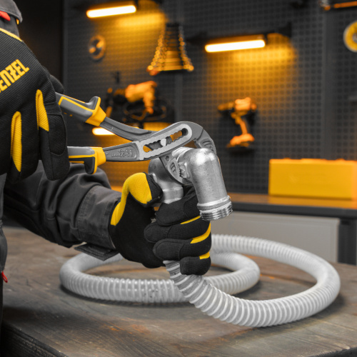 Клещи переставные, трехкомпонентные рукоятки 240 мм Denzel по ценам производителя в Уфе с доставкой по всей России