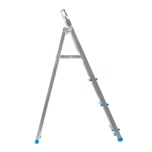 Стремянка, 4 ступени, стальная, оцинкованная Сибртех по ценам производителя в Уфе с доставкой по всей России