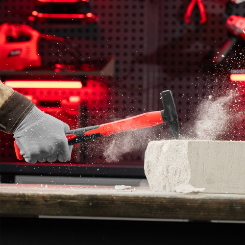 Молоток слесарный optimal, 300 г, фибергласовая обрезиненная рукоятка, квадратный боек Matrix по ценам производителя в Уфе с доставкой по всей России