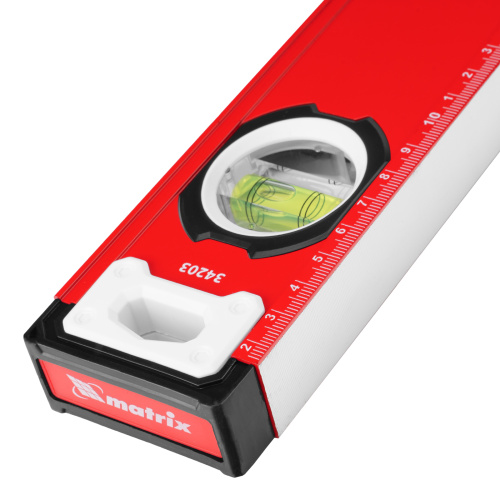 Уровень алюминиевый, фрезерованный, 3 глазка, рукоятки, 1000 мм Matrix по ценам производителя в Уфе с доставкой по всей России