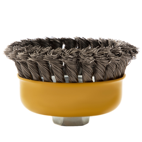 Щетка для УШМ, 100 мм, "Чашка", крученая нержавеющая проволока 0.5 мм, М14 Denzel по ценам производителя в Уфе с доставкой по всей России