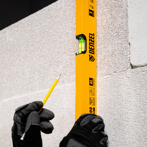 Уровень алюминиевый, 1500 мм, фрезерованный, 3 глазка Denzel по ценам производителя в Уфе с доставкой по всей России