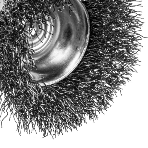 Набор щеток для дрели, 2 Плоские 50-75мм, 3 Чашки 25-50-75мм, шпилька,  нерж.вит. проволока Denzel по ценам производителя в Уфе с доставкой по всей России